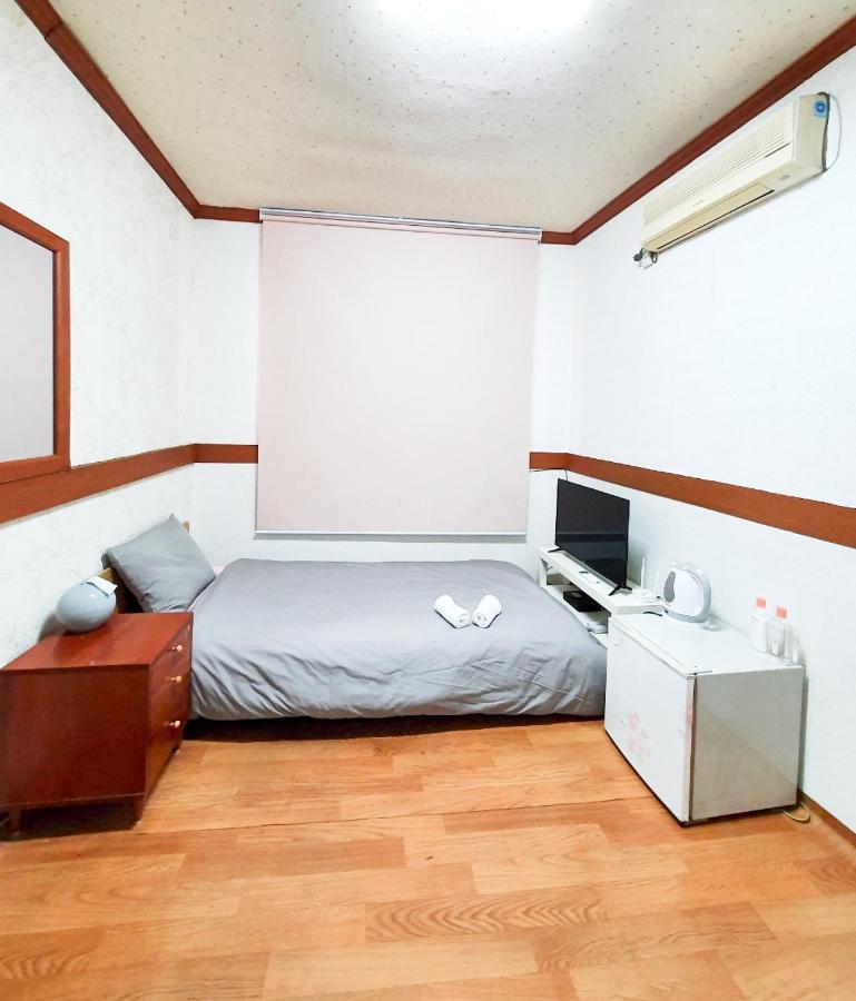 Healinghouse Peakjang Motel Buyeo Room photo